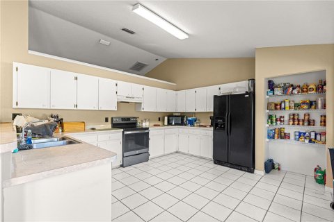 Casa en venta en Ocala, Florida, 4 dormitorios, 197.6 m2 № 2130384 - foto 15
