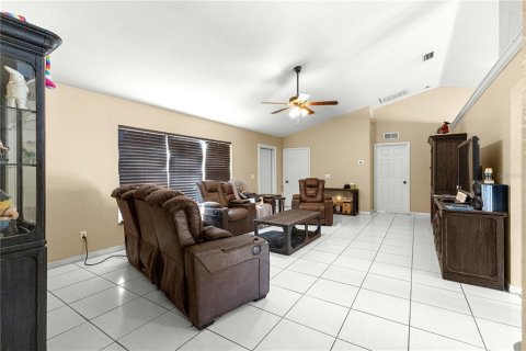 Casa en venta en Ocala, Florida, 4 dormitorios, 197.6 m2 № 2130384 - foto 11