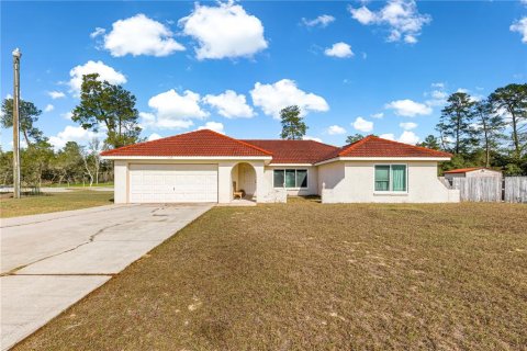 Villa ou maison à Ocala, Floride 4 chambres, 197.6 m2 № 2130384