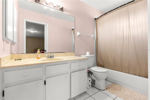 Casa en venta en Ocala, Florida, 4 dormitorios, 197.6 m2 № 2130384 - foto 9