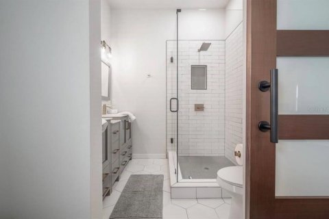 Casa en alquiler en Tampa, Florida, 3 dormitorios, 105.07 m2 № 2093605 - foto 9