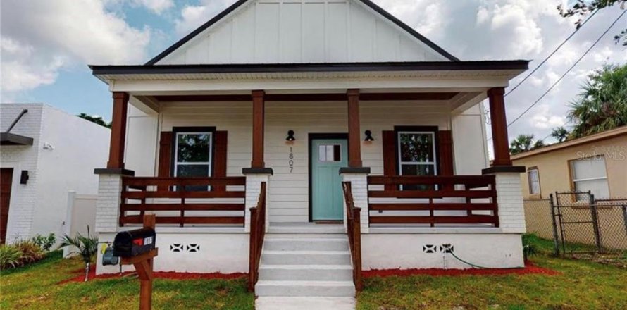 Casa en Tampa, Florida 3 dormitorios, 105.07 m2 № 2093605