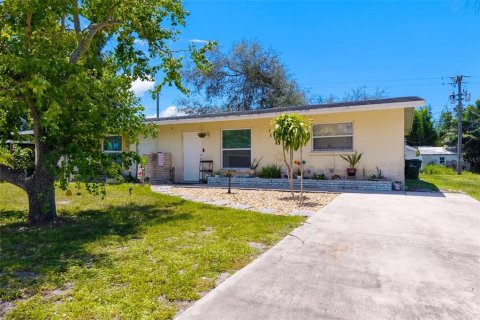 Immobilier commercial à vendre à Venice, Floride: 5 chambres, 162.21 m2 № 1856534 - photo 20