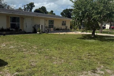 Immobilier commercial à vendre à Venice, Floride: 5 chambres, 162.21 m2 № 1856534 - photo 21