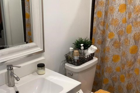 Снять в аренду виллу или дом в Санрайз, Флорида 1 спальня, 124.12м2, № 2032654 - фото 4