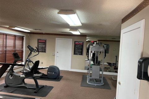 Copropriété à louer à Pompano Beach, Floride: 1 chambre, 43.66 m2 № 2025839 - photo 3