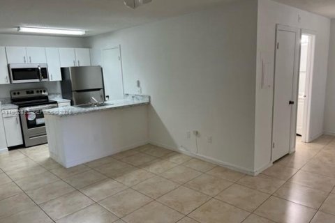 Copropriété à louer à Pompano Beach, Floride: 1 chambre, 43.66 m2 № 2025839 - photo 13