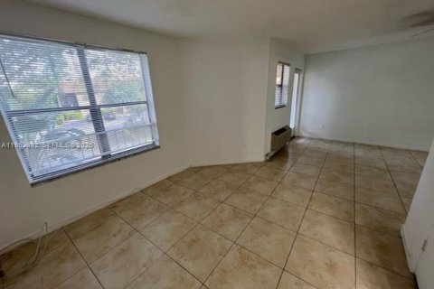 Copropriété à louer à Pompano Beach, Floride: 1 chambre, 43.66 m2 № 2025839 - photo 26