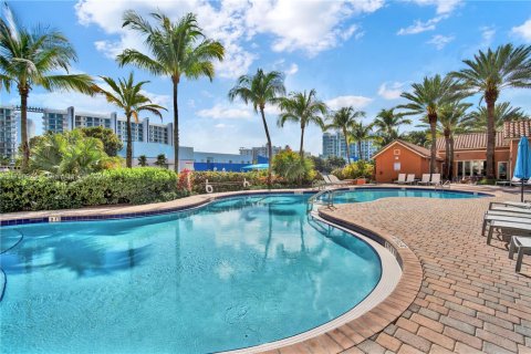 Купить кондоминиум в Авентура, Флорида 3 спальни, 153.29м2, № 1961126 - фото 22