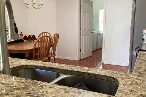 Casa en venta en Kissimmee, Florida, 3 dormitorios, 149.48 m2 № 1835054 - foto 16
