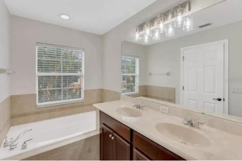 Townhouse in Orlando, Florida 3 bedrooms, 141.12 sq.m. № 1838249 - photo 16