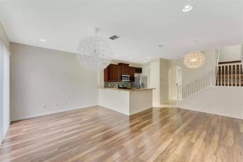 Townhouse in Orlando, Florida 3 bedrooms, 141.12 sq.m. № 1838249 - photo 11