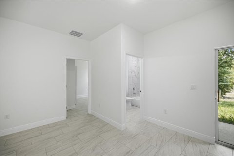 Villa ou maison à vendre à Citrus Springs, Floride: 4 chambres, 169.73 m2 № 2148403 - photo 9