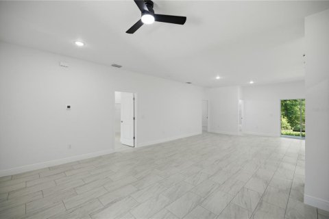Villa ou maison à vendre à Citrus Springs, Floride: 4 chambres, 169.73 m2 № 2148403 - photo 8