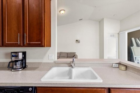 Condo in Riverview, Florida, 2 bedrooms  № 1657842 - photo 20
