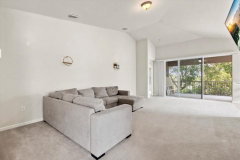 Condo in Riverview, Florida, 2 bedrooms  № 1657842 - photo 13