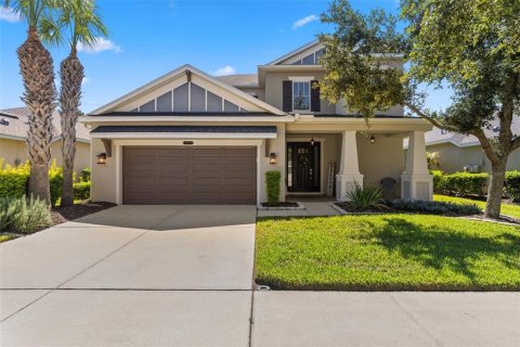 Villa ou maison à vendre à Land O' Lakes, Floride: 4 chambres, 266.82 m2 № 1803467 - photo 1