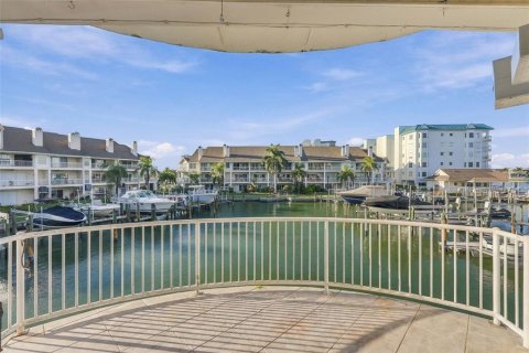 Adosado en venta en Saint Pete Beach, Florida, 3 dormitorios, 260.13 m2 № 2425351 - foto 20