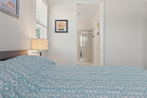 House in Sarasota, Florida 2 bedrooms, 155.8 sq.m. № 1769831 - photo 15