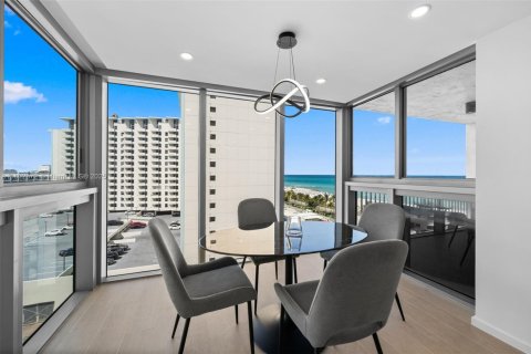 Condominio en venta en Miami Beach, Florida, 1 dormitorio, 110.55 m2 № 1959361 - foto 2
