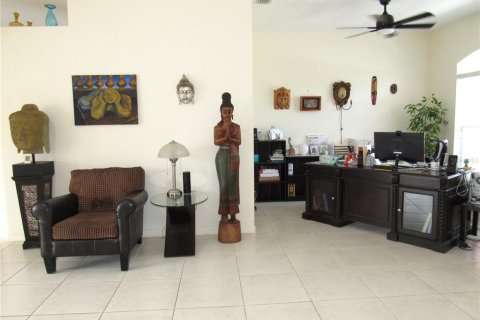 Casa en venta en North Port, Florida, 3 dormitorios, 169.18 m2 № 2142447 - foto 6