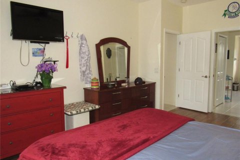 Casa en venta en North Port, Florida, 3 dormitorios, 169.18 m2 № 2142447 - foto 19