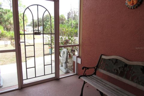 Casa en venta en North Port, Florida, 3 dormitorios, 169.18 m2 № 2142447 - foto 3