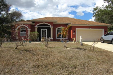 Casa en North Port, Florida 3 dormitorios, 169.18 m2 № 2142447