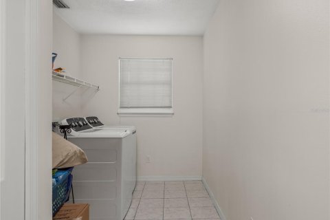 Casa en venta en Sanford, Florida, 5 dormitorios, 309.09 m2 № 2167222 - foto 29