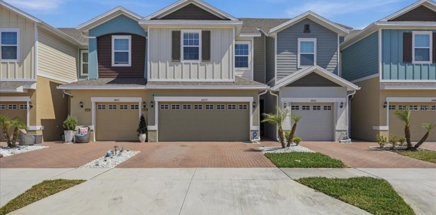 Touwnhouse à Wesley Chapel, Floride 3 chambres, 153.29 m2 № 2110345