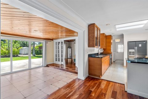 House in Hollywood, Florida 3 bedrooms, 211.82 sq.m. № 2086668 - photo 20