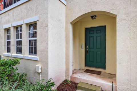 Adosado en venta en Pompano Beach, Florida, 3 dormitorios, 184.69 m2 № 1921691 - foto 5