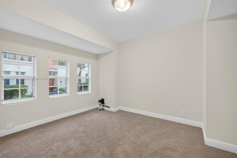 Adosado en venta en Pompano Beach, Florida, 3 dormitorios, 184.69 m2 № 1921691 - foto 7