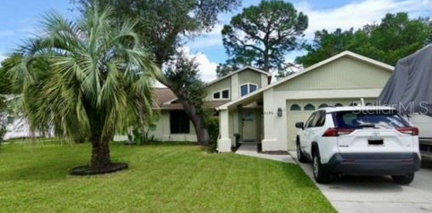 Villa ou maison à Lecanto, Floride 3 chambres, 124.67 m2 № 2394363