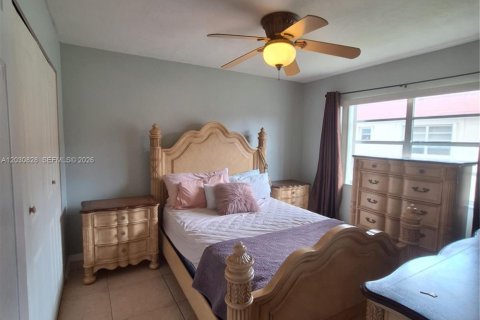 Condominio en venta en Miami, Florida, 3 dormitorios, 88.44 m2 № 2077428 - foto 8