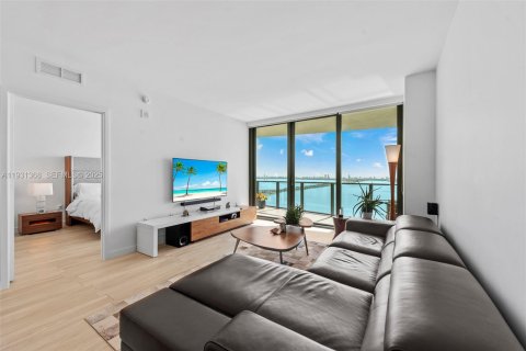 Снять в аренду кондоминиум в Майами, Флорида 2 спальни, 102.84м2, № 2034574 - фото 10