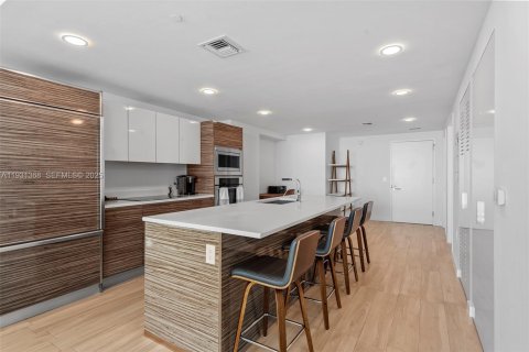 Снять в аренду кондоминиум в Майами, Флорида 2 спальни, 102.84м2, № 2034574 - фото 14