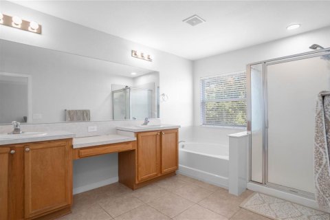 Casa en venta en Ocala, Florida, 4 dormitorios, 233.18 m2 № 1810218 - foto 27