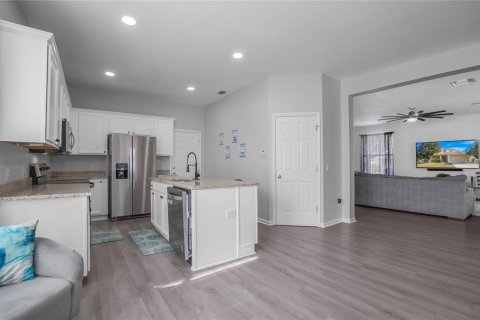 Casa en venta en Ocala, Florida, 4 dormitorios, 233.18 m2 № 1810218 - foto 16