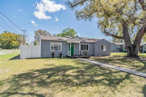 Villa ou maison à vendre à Tampa, Floride: 3 chambres, 120.77 m2 № 2091926 - photo 29