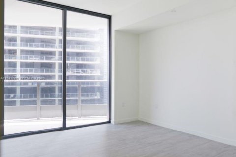 Снять в аренду кондоминиум в Майами, Флорида 2 спальни, 114.83м2, № 2005221 - фото 23