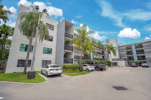 Купить кондоминиум в Плантация, Флорида 3 комнаты, 112.41м2, № 2087198 - фото 4