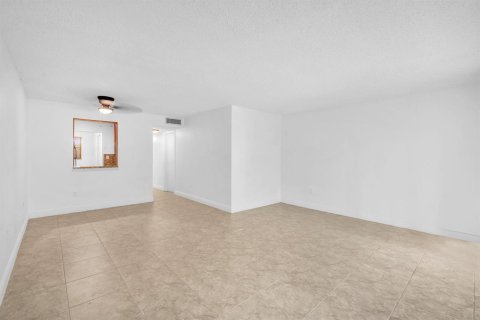 Купить кондоминиум в Плантация, Флорида 3 комнаты, 112.41м2, № 2087198 - фото 10