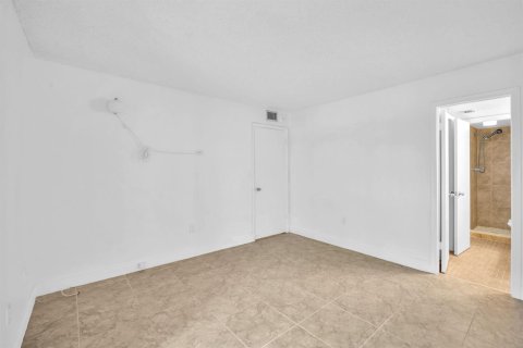 Купить кондоминиум в Плантация, Флорида 3 комнаты, 112.41м2, № 2087198 - фото 23