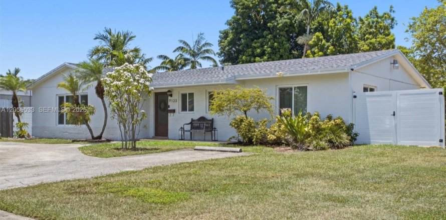 Casa en Palmetto Bay, Florida 4 dormitorios, 153.85 m2 № 2191921