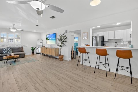 Casa en venta en Marathon, Florida, 2 dormitorios, 114.46 m2 № 2174489 - foto 7