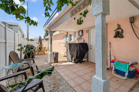 Casa en venta en Marathon, Florida, 2 dormitorios, 114.46 m2 № 2174489 - foto 26
