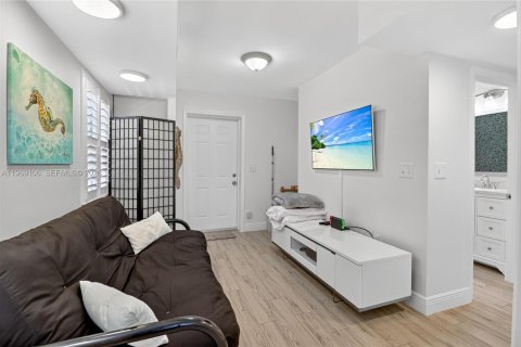 Casa en venta en Marathon, Florida, 2 dormitorios, 114.46 m2 № 2174489 - foto 19