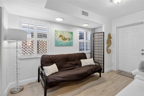 Casa en venta en Marathon, Florida, 2 dormitorios, 114.46 m2 № 2174489 - foto 18