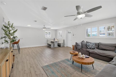 Casa en venta en Marathon, Florida, 2 dormitorios, 114.46 m2 № 2174489 - foto 9